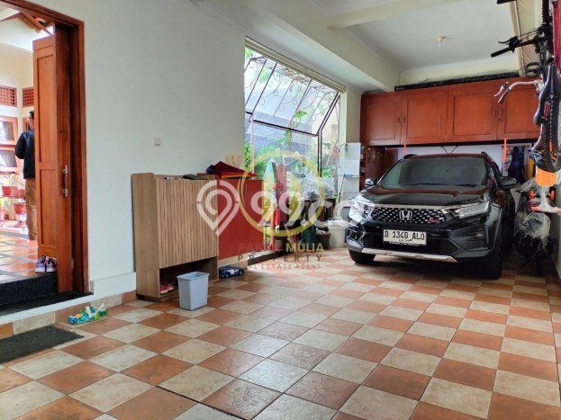 Dijual Rumah Luas Megah Dengan View Eksklusif di Cigadung, Bandung Dijual Rumah Luas Megah Dengan View Eksklusif di Cigadung, Bandung