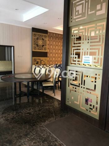 Rumah Elit LB 600m2 Siap Huni Desain Elegan di Cipaganti, Bandung Rumah Elit LB 600m2 Siap Huni Desain Elegan di Cipaganti, Bandung