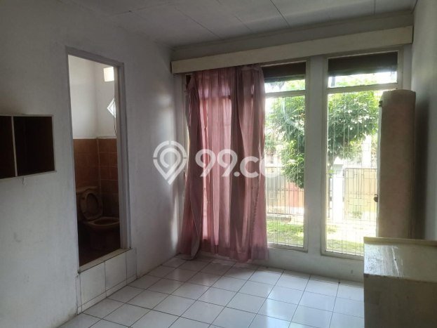 For Sale Rumah 7 Kamar Lokasi Strategis Bagus dan Strategis di Coblong For Sale Rumah 7 Kamar Lokasi Strategis Bagus dan Strategis di Coblong