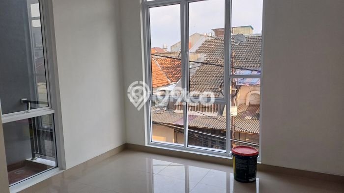 Rumah Modern 3 KT di Duri Kepa Jakarta Barat Rumah Modern 3 KT di Duri Kepa Jakarta Barat