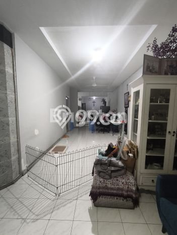 Rumah Elit LB 105m2 Siap Pakai Desain Elegan di Meruya, Jakarta Barat Rumah Elit LB 105m2 Siap Pakai Desain Elegan di Meruya, Jakarta Barat