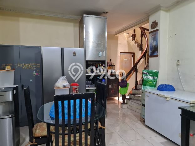Rumah Luxury Modern Siap Huni di Kartini Jakarta Pusat Rumah Luxury Modern Siap Huni di Kartini Jakarta Pusat