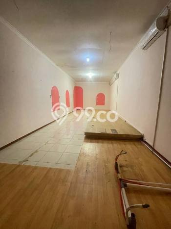 Ruko disewakan lokasi strategis Lowokwaru Malang 300m2 Ruko disewakan lokasi strategis Lowokwaru Malang 300m2