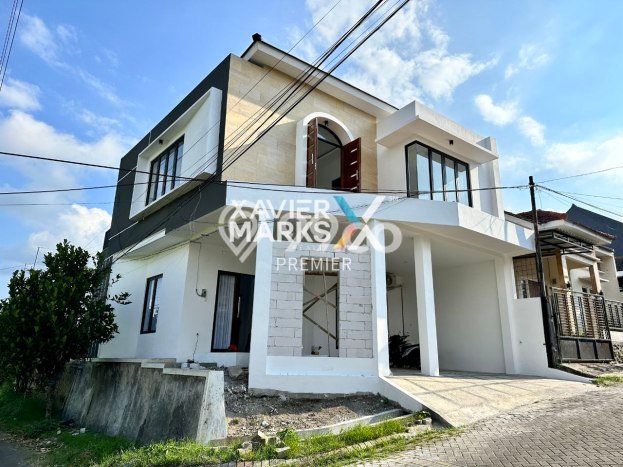 Rumah Modern Minimalis 4 KT Bisa Langsung Pindah di Dau Rumah Modern Minimalis 4 KT Bisa Langsung Pindah di Dau