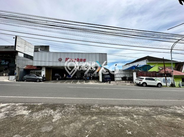Area Ramai! Komersial Dijual di Klojen untuk Bisnis Luas Bangunan 250m2 Area Ramai! Komersial Dijual di Klojen untuk Bisnis Luas Bangunan 250m2