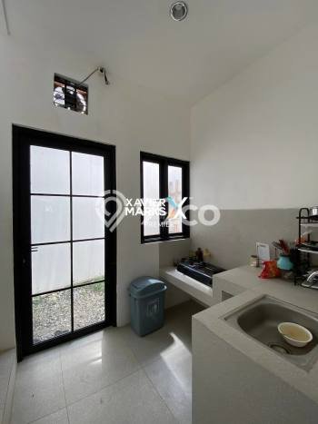 Rumah Kost untuk Dijual di Lowokwaru dengan 14 KT, 14 KM, Luas 180m2 Rumah Kost untuk Dijual di Lowokwaru dengan 14 KT, 14 KM, Luas 180m2