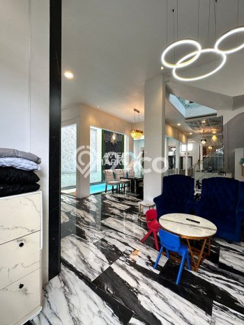 Dapatkan sekarang Vila di Karangploso, Area 285m2m², Dekat ke transportasi Dapatkan sekarang Vila di Karangploso, Area 285m2m², Dekat ke transportasi
