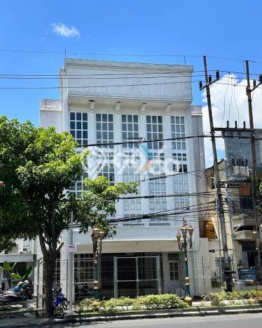 Unit Komersial Dijual di Klojen Malang Luas Bangunan 1000m2 Unit Komersial Dijual di Klojen Malang Luas Bangunan 1000m2
