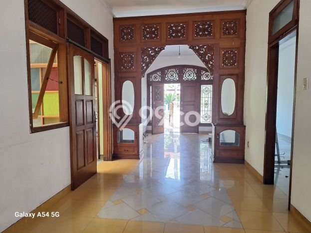 Rumah Asri area Rawamangun, 4 KM, Bebas Banjir Rumah Asri area Rawamangun, 4 KM, Bebas Banjir