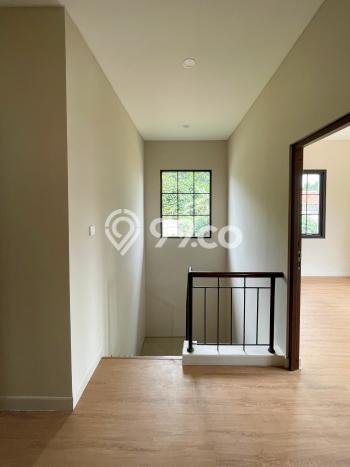 For Sale! Premium House LT 234m2 Desain Modern di Legenda Wisata For Sale! Premium House LT 234m2 Desain Modern di Legenda Wisata