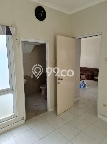 Jual Rumah Eksklusif 4 KT di Kota Wisata, Jakarta Timur Jual Rumah Eksklusif 4 KT di Kota Wisata, Jakarta Timur