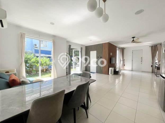 Rumah Elit Modern Siap Huni di Kota Wisata Bogor Rumah Elit Modern Siap Huni di Kota Wisata Bogor