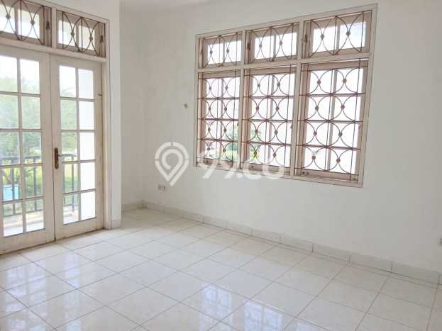 Rumah Elit Modern Siap Huni di Kota Wisata Bogor Rumah Elit Modern Siap Huni di Kota Wisata Bogor