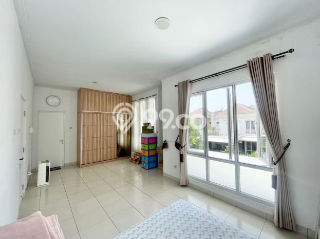 Rumah Elit Modern Siap Huni di Kota Wisata Bogor Rumah Elit Modern Siap Huni di Kota Wisata Bogor
