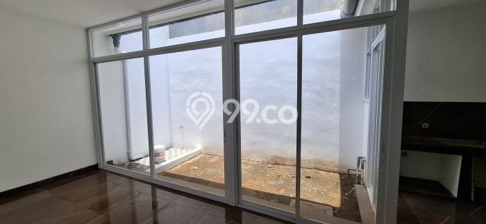 Dijual Hunian Rumah Terawat 3 KT di Kota Wisata, Bogor Dijual Hunian Rumah Terawat 3 KT di Kota Wisata, Bogor