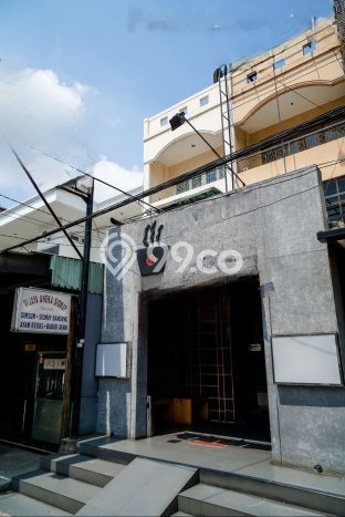Unit Ruko Disewa Lokasi Kebon Jeruk, Jakarta Barat Spesifikasi Luas Bangunan 250m2 Unit Ruko Disewa Lokasi Kebon Jeruk, Jakarta Barat Spesifikasi Luas Bangunan 250m2