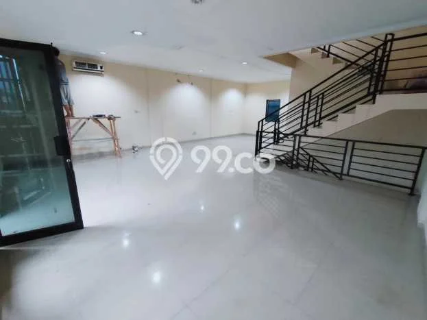 Untuk Dijual! Ruko di Tanjung Duren Jakarta Barat LT 110m2 / LB 385m2 Kawasan Strategis Untuk Dijual! Ruko di Tanjung Duren Jakarta Barat LT 110m2 / LB 385m2 Kawasan Strategis