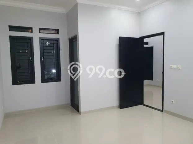 Rumah Mewah LB 330m2 Siap Pakai Desain Elegan di Setiabudi, Bandung Rumah Mewah LB 330m2 Siap Pakai Desain Elegan di Setiabudi, Bandung