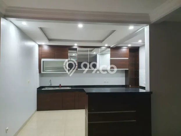 Rumah Mewah LB 330m2 Siap Pakai Desain Elegan di Setiabudi, Bandung Rumah Mewah LB 330m2 Siap Pakai Desain Elegan di Setiabudi, Bandung