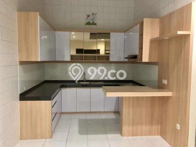 Ruko untuk disewa di Astanaanyar punya LT 300m2 & LB 300m2 harga sewa kompetitif Ruko untuk disewa di Astanaanyar punya LT 300m2 & LB 300m2 harga sewa kompetitif