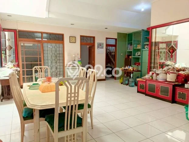 Rumah sewa siap pakai 3 Kamar Tidur di Buah Batu, Bandung Rumah sewa siap pakai 3 Kamar Tidur di Buah Batu, Bandung