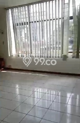 Ruko Dijual di Bandung LT 110m2 & LB 250m2 Lokasi Terbaik! Ruko Dijual di Bandung LT 110m2 & LB 250m2 Lokasi Terbaik!