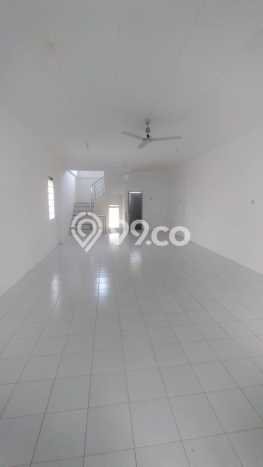 Ruko disewakan lokasi strategis Andir Bandung 270m2 Ruko disewakan lokasi strategis Andir Bandung 270m2
