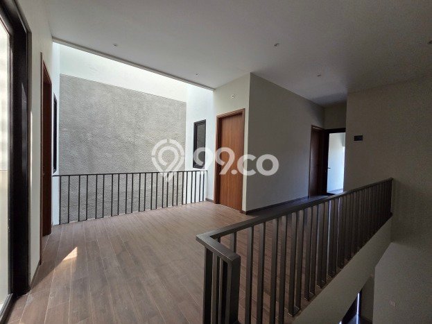 Hunian Mewah LB 200m2 Siap Pakai Desain Elegan di Mekar Wangi, Bandung Hunian Mewah LB 200m2 Siap Pakai Desain Elegan di Mekar Wangi, Bandung