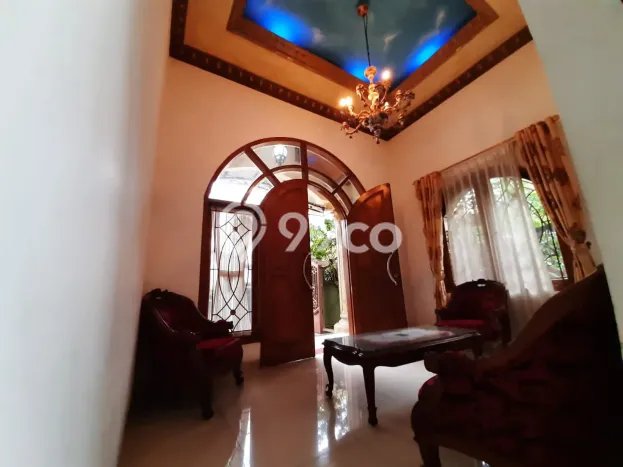 Jual Rumah Mewah Elegan Dengan View Eksklusif di Bekasi Kota, Bekasi Jual Rumah Mewah Elegan Dengan View Eksklusif di Bekasi Kota, Bekasi