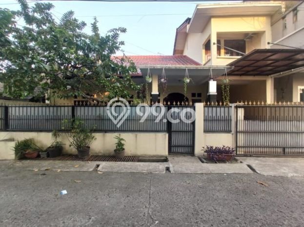Jual Rumah Luas Elegan Dengan View Eksklusif di Bekasi Kota, Bekasi Jual Rumah Luas Elegan Dengan View Eksklusif di Bekasi Kota, Bekasi