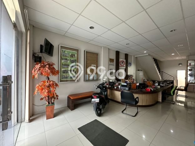 Pabrik Dijual Lokasi Stratagis di Pondok Gede Jakarta Timur Cocok untuk Investasi Pabrik Dijual Lokasi Stratagis di Pondok Gede Jakarta Timur Cocok untuk Investasi