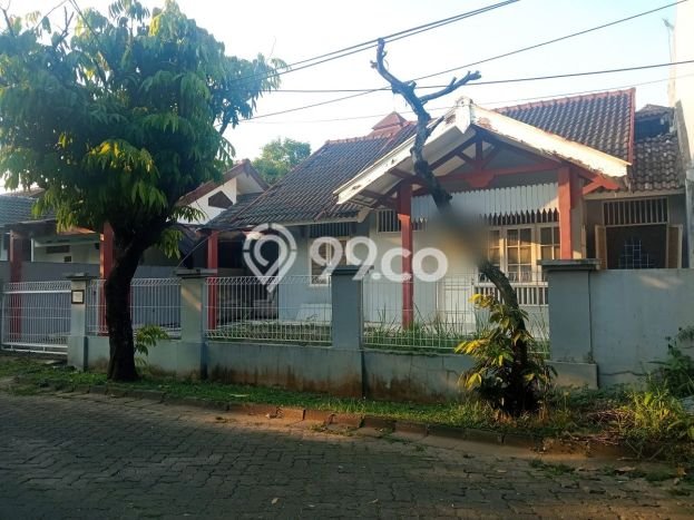 Rumah Minimalis 3 Kamar LT 222m2 di Kemang Pratama Rumah Minimalis 3 Kamar LT 222m2 di Kemang Pratama