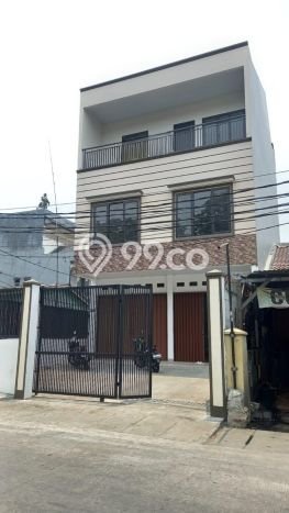 Area Ramai! Ruko Dijual di Kemayoran untuk Bisnis Luas Bangunan 260m2 Area Ramai! Ruko Dijual di Kemayoran untuk Bisnis Luas Bangunan 260m2
