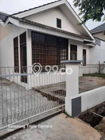 Rumah Luas Asri 3 KT Siap Pakai di Kemang Pratama Bekasi Rumah Luas Asri 3 KT Siap Pakai di Kemang Pratama Bekasi
