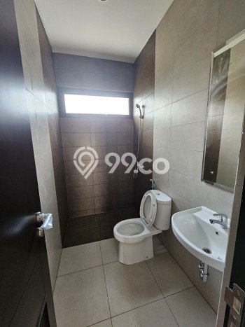 Rumah Asri di Summarecon Bekasi, 4 KT, Free Macet Rumah Asri di Summarecon Bekasi, 4 KT, Free Macet