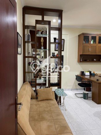 Hunian Mewah LB 300m2 Siap Huni Desain Elegan di Serua, Tangerang Hunian Mewah LB 300m2 Siap Huni Desain Elegan di Serua, Tangerang