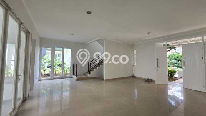 Sewa Rumah Harga Terjangkau di Summarecon Bekasi Bekasi dengan 4 Kamar Tidur Sewa Rumah Harga Terjangkau di Summarecon Bekasi Bekasi dengan 4 Kamar Tidur