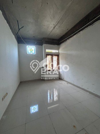 Dijual Rumah Eksklusif 4 KT di Kemang Pratama, Bekasi Dijual Rumah Eksklusif 4 KT di Kemang Pratama, Bekasi