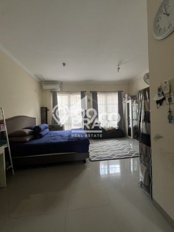 Rumah Mewah Siap Huni LT 200m2 di Cakung, Jakarta Timur Rumah Mewah Siap Huni LT 200m2 di Cakung, Jakarta Timur