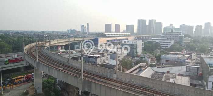 Komersial Bagus Dijual LB 1465m2 Lokasi Strategis Jakarta Selatan Area Cocok untuk Berbisnis Komersial Bagus Dijual LB 1465m2 Lokasi Strategis Jakarta Selatan Area Cocok untuk Berbisnis