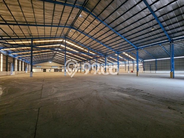 Gudang di Cikarang Pusat, Luas 5952m², Kawasan Bisnis, Akses Cikarang Pusat, Bekasi, Bekasi Gudang di Cikarang Pusat, Luas 5952m², Kawasan Bisnis, Akses Cikarang Pusat, Bekasi, Bekasi
