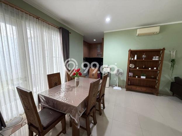 Disewakan! Rumah 4 Kamar Tidur &
4 Kamar Mandi di Summarecon Bekasi, Bekasi Disewakan! Rumah 4 Kamar Tidur &
4 Kamar Mandi di Summarecon Bekasi, Bekasi