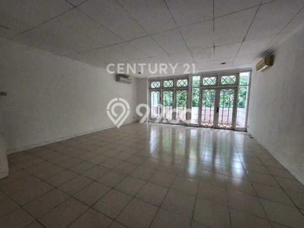 Best Deal Hunian Premium Ideal dan Luas di Menteng, Jakarta Pusat Best Deal Hunian Premium Ideal dan Luas di Menteng, Jakarta Pusat