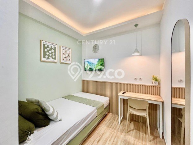 For Sale! Luxury House LT 88m2 Desain Modern di Hayam Wuruk For Sale! Luxury House LT 88m2 Desain Modern di Hayam Wuruk