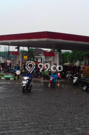 Komersial Bagus Dijual LB 500m2 Lokasi Strategis Jakarta Selatan Area Cocok untuk Bisnis Komersial Bagus Dijual LB 500m2 Lokasi Strategis Jakarta Selatan Area Cocok untuk Bisnis