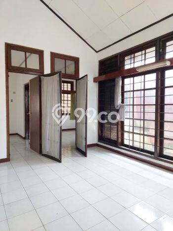 Hot Offer Hunian Premium Ideal dan Luas di Cinere, Depok Hot Offer Hunian Premium Ideal dan Luas di Cinere, Depok