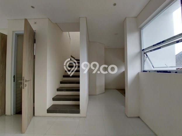 Jual Rumah Strategis Bagus Punya 3 KT di Cinere Depok SHM Jual Rumah Strategis Bagus Punya 3 KT di Cinere Depok SHM
