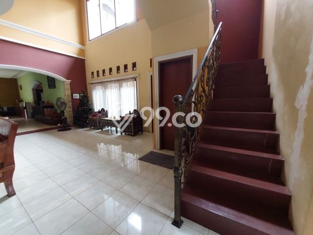 Hunian Cantik Minimalis Lb 500m2 di Limo, Depok Hunian Cantik Minimalis Lb 500m2 di Limo, Depok