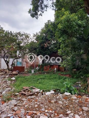 Hunian Asri 5 KT di , Jakarta Selatan - Luas Tanah 1723m2m² Hunian Asri 5 KT di , Jakarta Selatan - Luas Tanah 1723m2m²