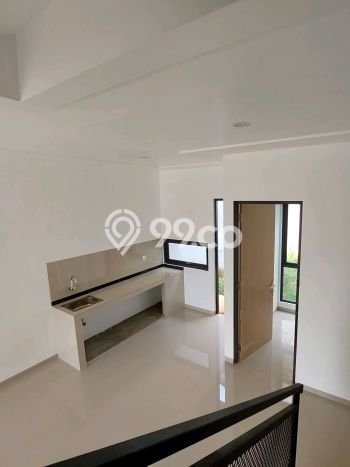 For Sale Rumah 3 Kamar Lokasi Ideal Bagus dan Strategis di Cinere For Sale Rumah 3 Kamar Lokasi Ideal Bagus dan Strategis di Cinere